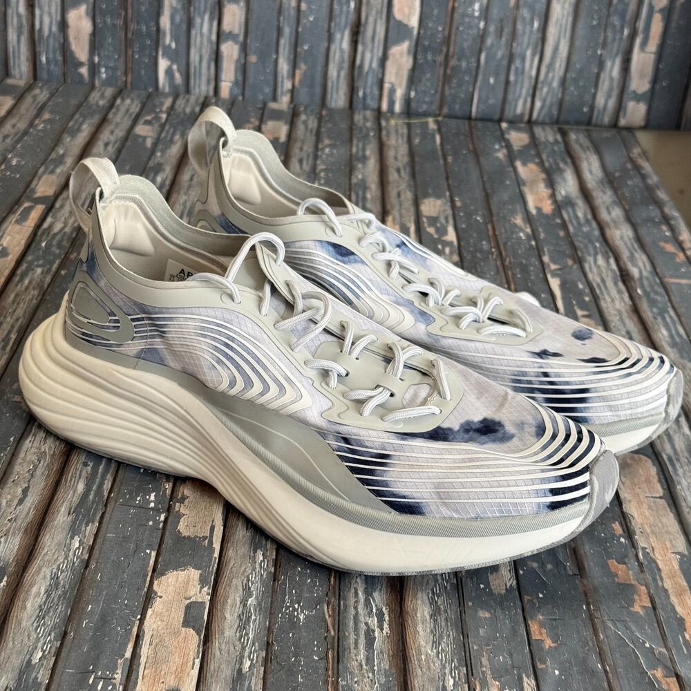 APL Streamline Running Shoes Mens 9.5 Sliver White Cushioned Comfort